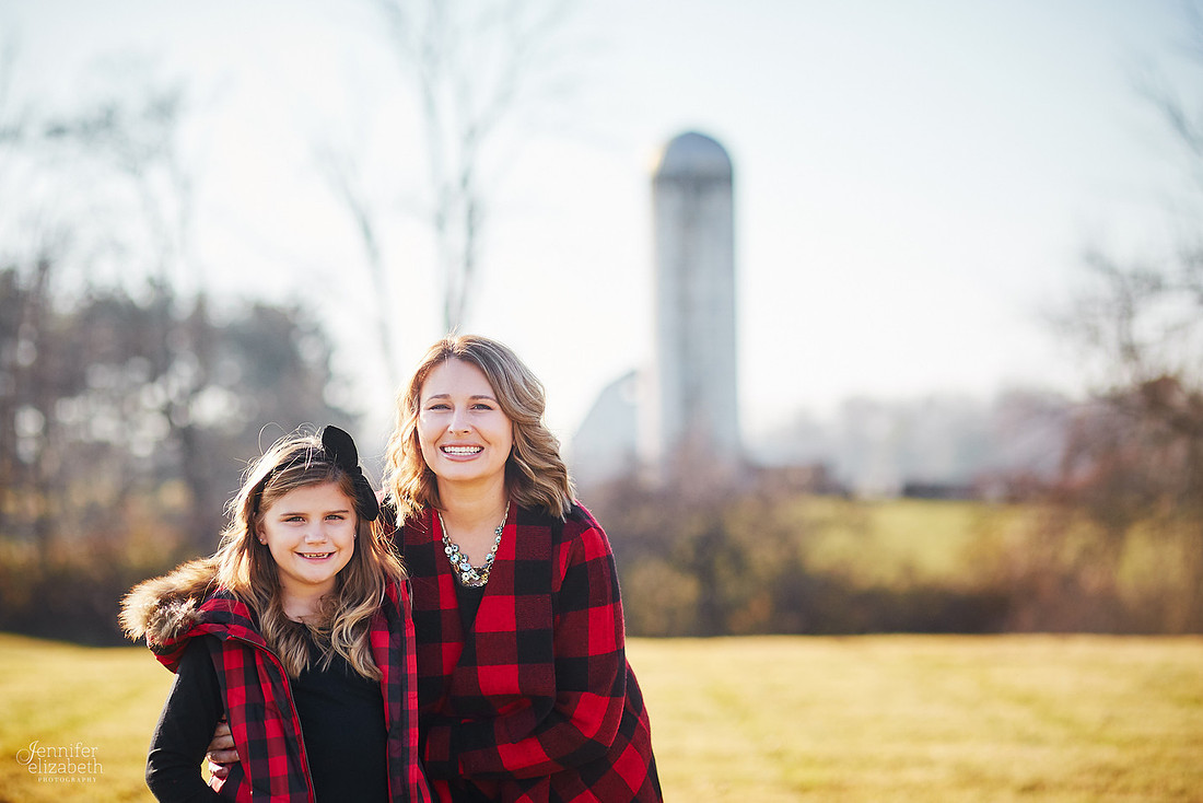 The L Family: Holiday Portrait Session in Granville, Ohio