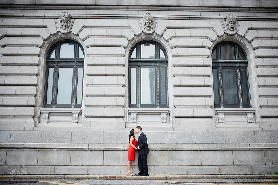 Sophia & Brian: Engagement Session in Downtown Cleveland and Edgewater Beach