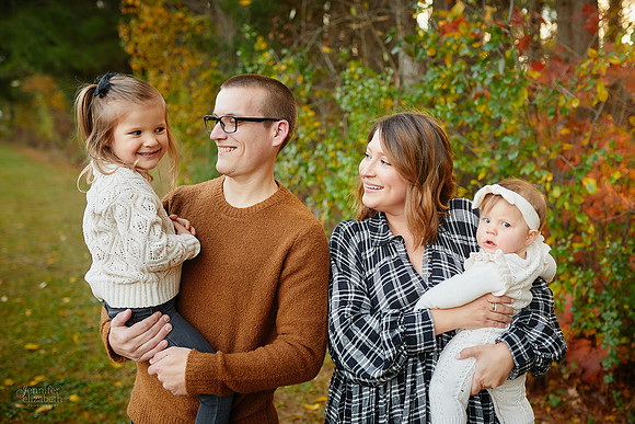 The B Family: Portrait Session at Sugar Pines Farm in Chesterland