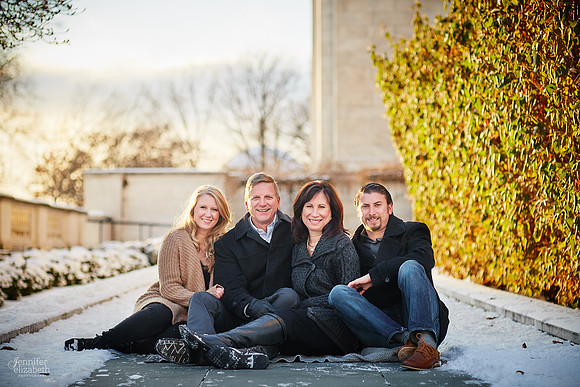 The R Family: Portrait Session at the Cleveland Museum of Art