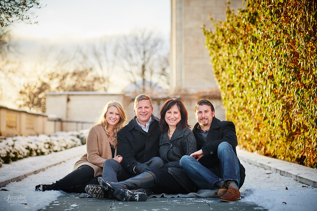 The R Family: Portrait Session at the Cleveland Museum of Art