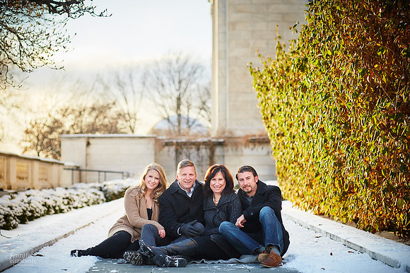 The R Family: Portrait Session at the Cleveland Museum of Art
