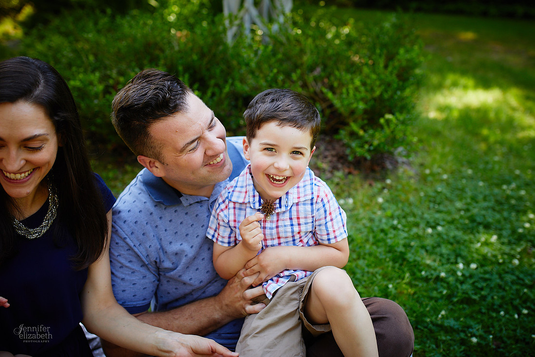 The M Family: Backyard Portrait Session in Willoughby Hills