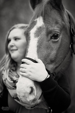 Emily & Colin: Engagement Session with Horse in Xenia, Ohio