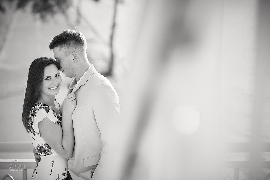 Stephanie & Tom: Pittsburgh Engagement Session at Roberto Clemente Bridge and Point State Park Fountain