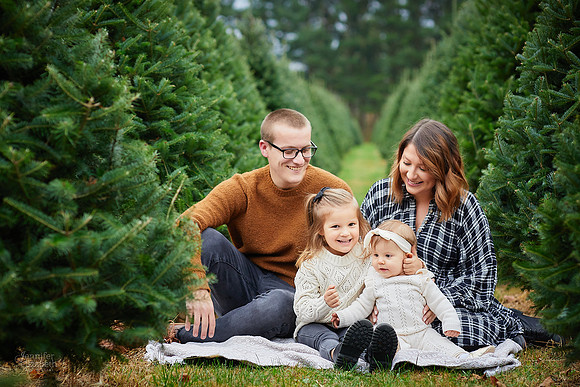 The B Family: Portrait Session at Sugar Pines Farm in Chesterland