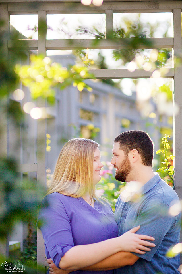 Melissa and Charles: Inniswood Gardens Engagement Session