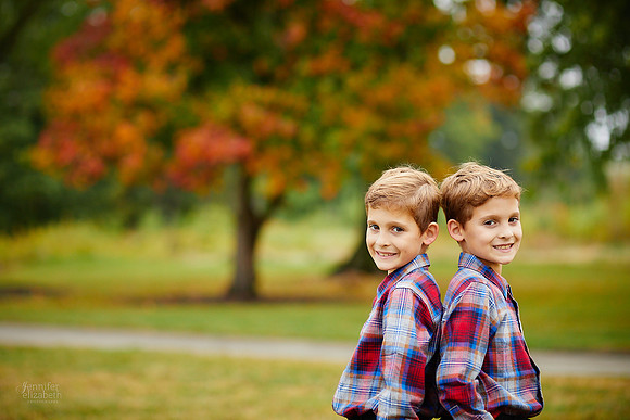The T Family: Portrait Session at Acacia Reservation in Beachwood