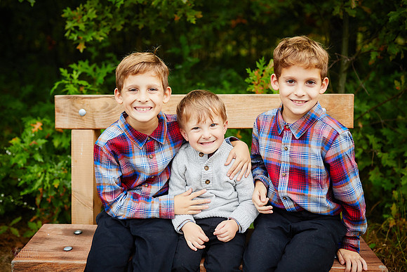 The T Family: Portrait Session at Acacia Reservation in Beachwood