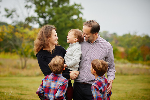 The T Family: Portrait Session at Acacia Reservation in Beachwood