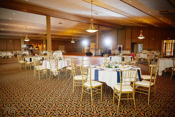 Gina & Allen: Wedding Reception at Weymouth Country Club in Medina, Ohio