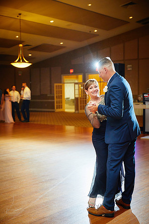 Gina & Allen: Wedding Reception at Weymouth Country Club in Medina, Ohio