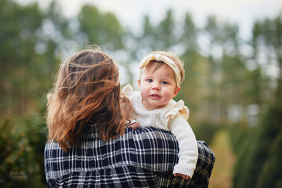 The B Family: Portrait Session at Sugar Pines Farm in Chesterland