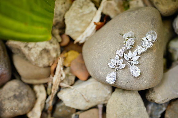 Jon & Taylor: Wedding at Sun Valley in Chagrin Falls
