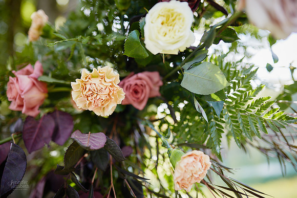 Jon & Taylor: Wedding at Sun Valley in Chagrin Falls