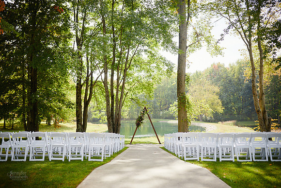 Jon & Taylor: Wedding at Sun Valley in Chagrin Falls