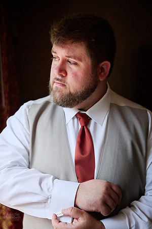 Jon & Taylor: Wedding at Sun Valley in Chagrin Falls