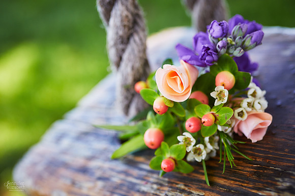 Laura & Matt: Wedding at The Vineyards at Pine Lake