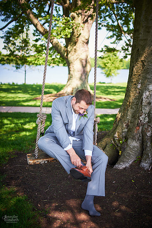 Laura & Matt: Wedding at The Vineyards at Pine Lake