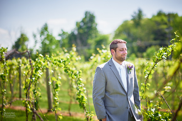 Laura & Matt: Wedding at The Vineyards at Pine Lake