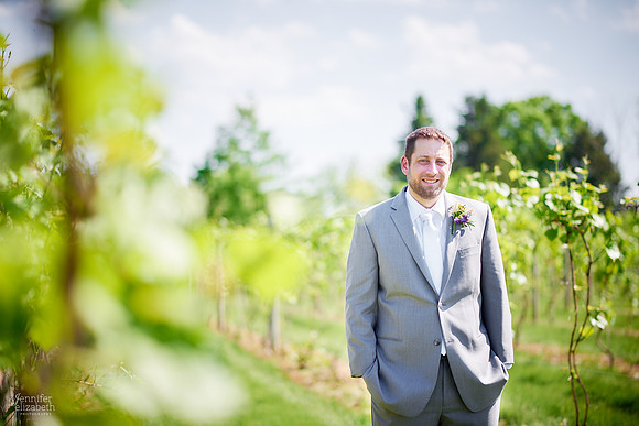 Laura & Matt: Wedding at The Vineyards at Pine Lake