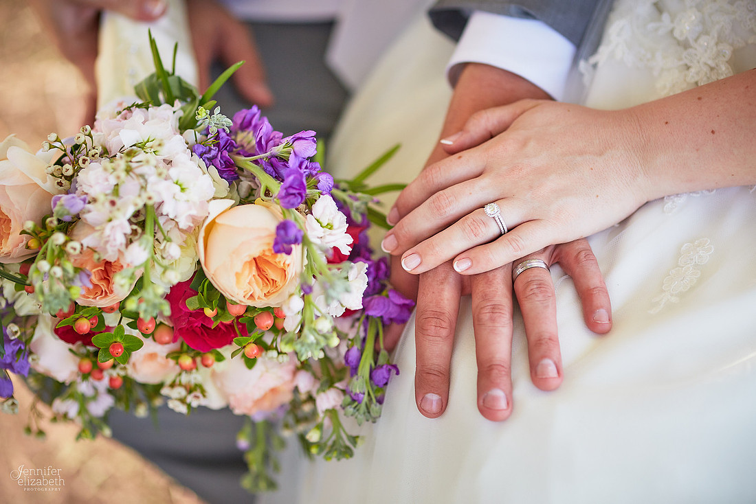 Laura & Matt: Wedding at The Vineyards at Pine Lake
