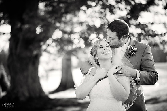 Laura & Matt: Wedding at The Vineyards at Pine Lake