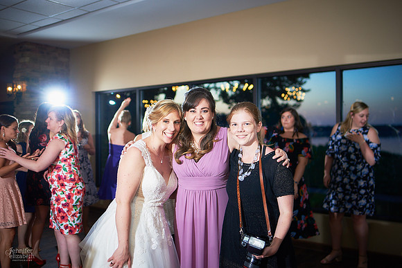 Laura & Matt: Wedding at The Vineyards at Pine Lake