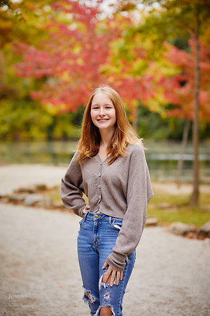 The C Family: Portrait Session at Coe Lake in Berea