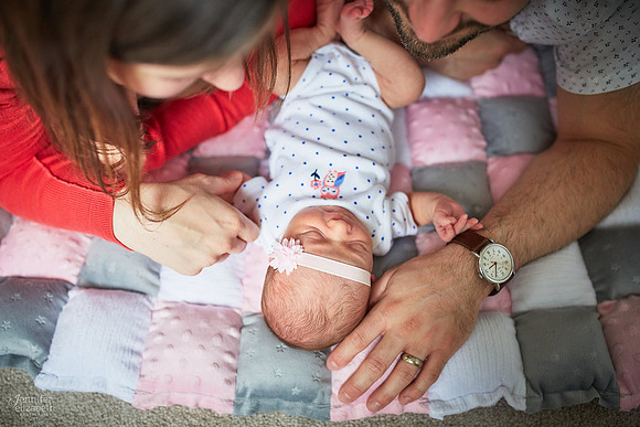 Zoey: Lifestyle Newborn Session in Cleveland