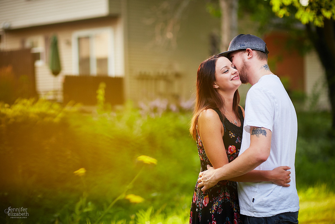 Hannah & Ryan: Engagement at Price Park in North Canton