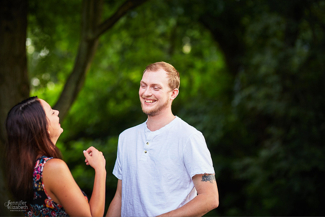 Hannah & Ryan: Engagement at Price Park in North Canton