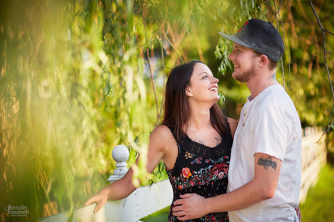 Hannah & Ryan: Engagement at Price Park in North Canton