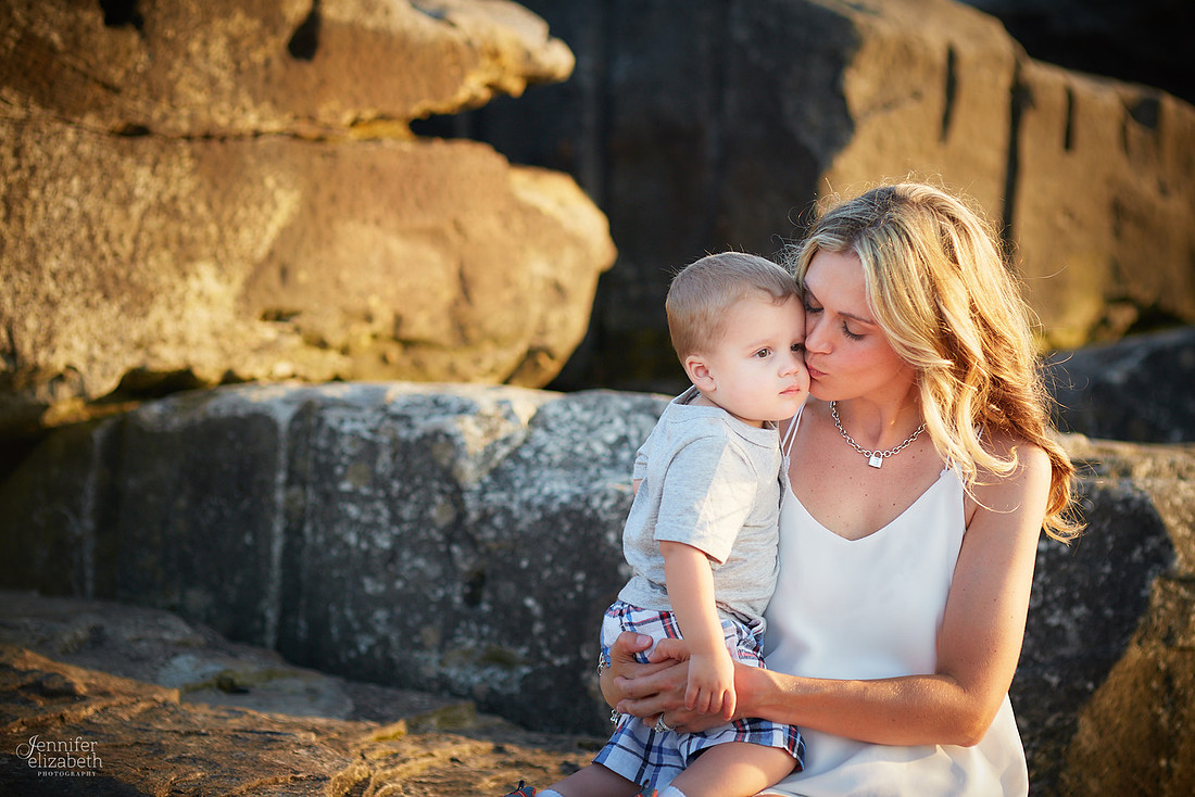 The V Family: Portrait Session at Edgewater Park