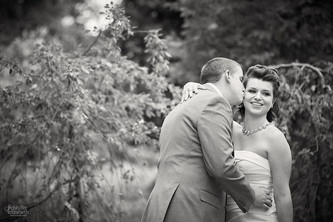 Brooke & Kevin: Landerhaven Wedding in Cleveland