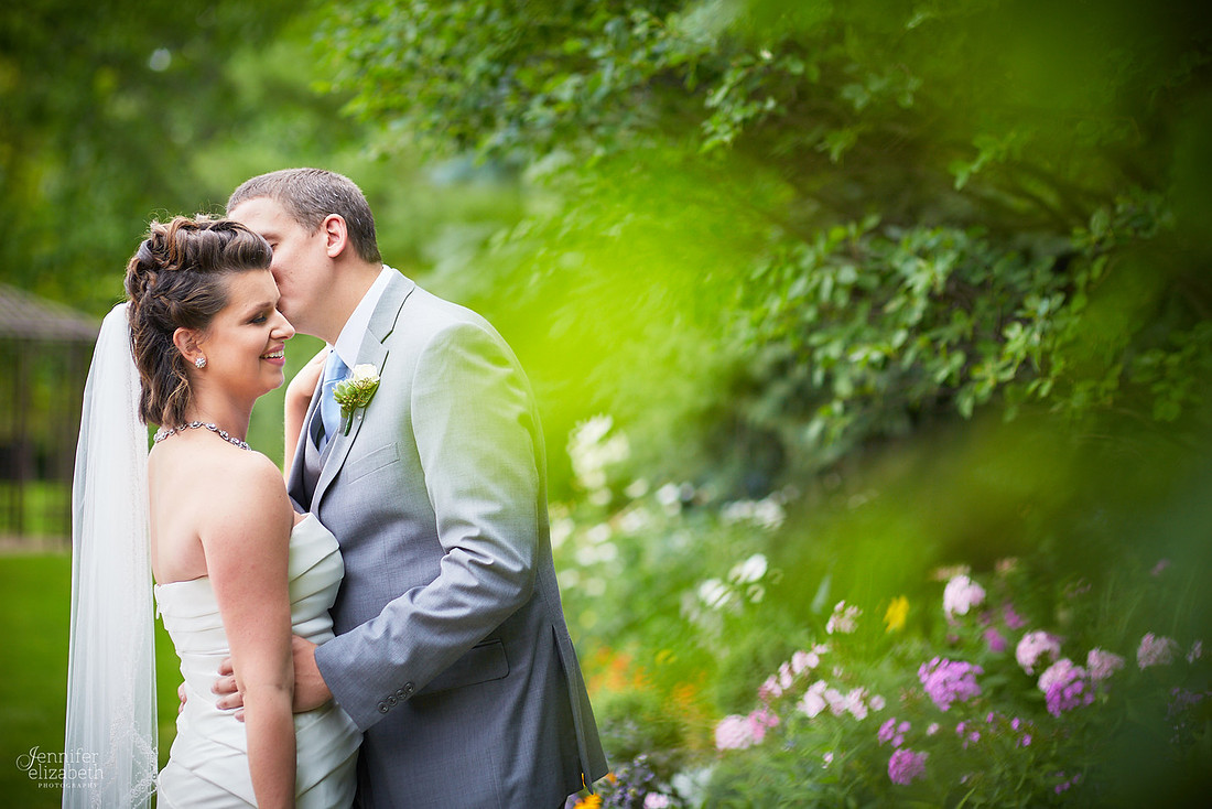 Brooke & Kevin: Landerhaven Wedding in Cleveland