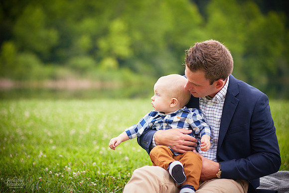 The S Family: Portrait Session at Indigo Lake Station in Peninsula, Ohio