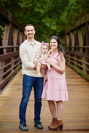 The R/G Family: Portrait Session at Chagrin River Park in Willoughby