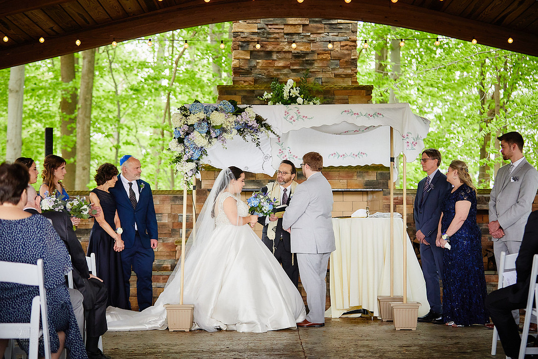 Maia & Ben: Wedding at Gleneagles Golf Club & Events in Twinsburg
