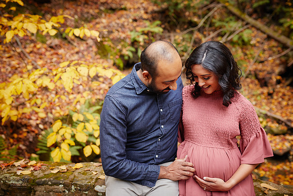 Neeha: Maternity Portrait Session at Henry Church Rock near Bentleyville
