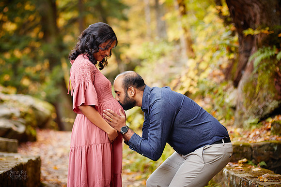 Neeha: Maternity Portrait Session at Henry Church Rock near Bentleyville