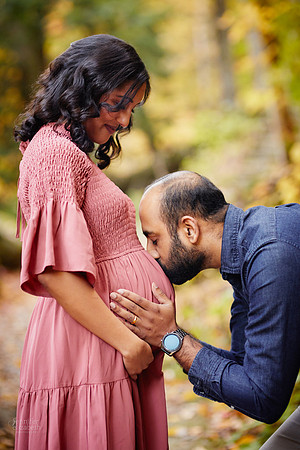 Neeha: Maternity Portrait Session at Henry Church Rock near Bentleyville