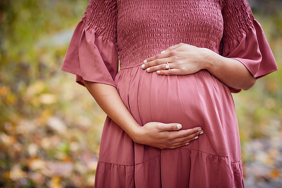 Neeha: Maternity Portrait Session at Henry Church Rock near Bentleyville