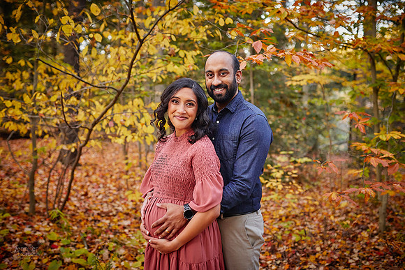 Neeha: Maternity Portrait Session at Henry Church Rock near Bentleyville