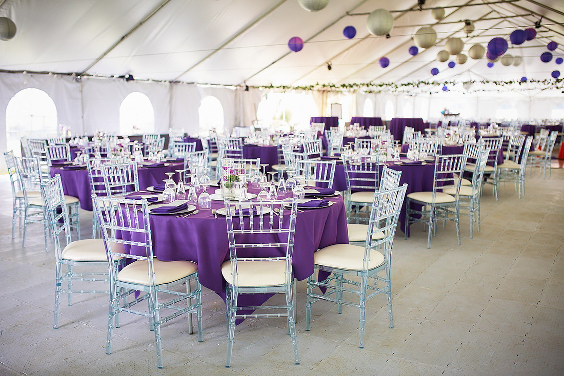 Hannah & Ryan: Backyard Wedding in North Canton
