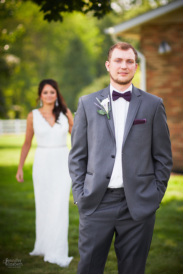 Hannah & Ryan: Backyard Wedding in North Canton