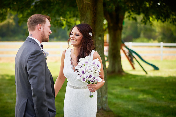 Hannah & Ryan: Backyard Wedding in North Canton