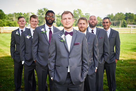Hannah & Ryan: Backyard Wedding in North Canton