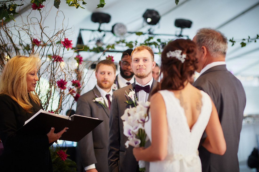 Hannah & Ryan: Backyard Wedding in North Canton