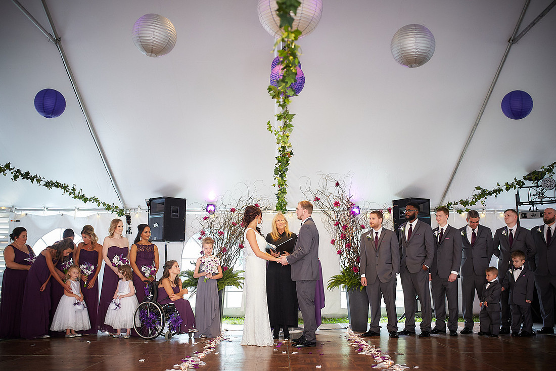 Hannah & Ryan: Backyard Wedding in North Canton